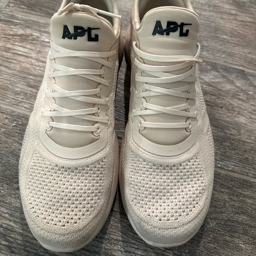 Apl Techloom Tracer Men’s Size 10.5.